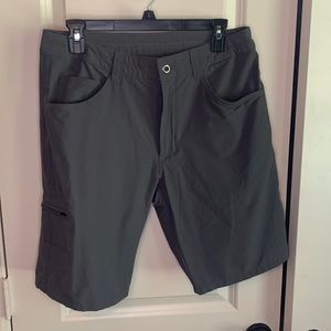 Patagonia Mens Size 32 Gray Shorts